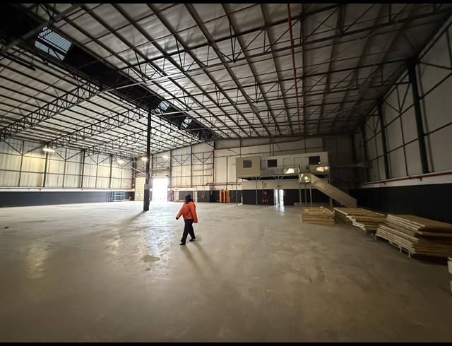 3,450M² WAREHOUSE TO LET IN EPPING INDUSTRIAL